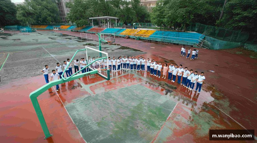 365英国上市🌟🎮 周边精品，彰显热爱！